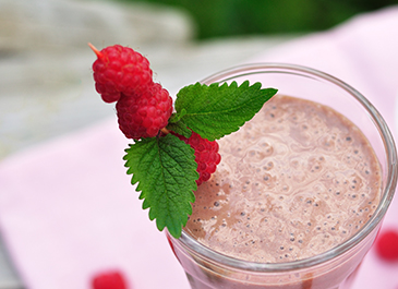 Chocolate Summer Berry Smoothie